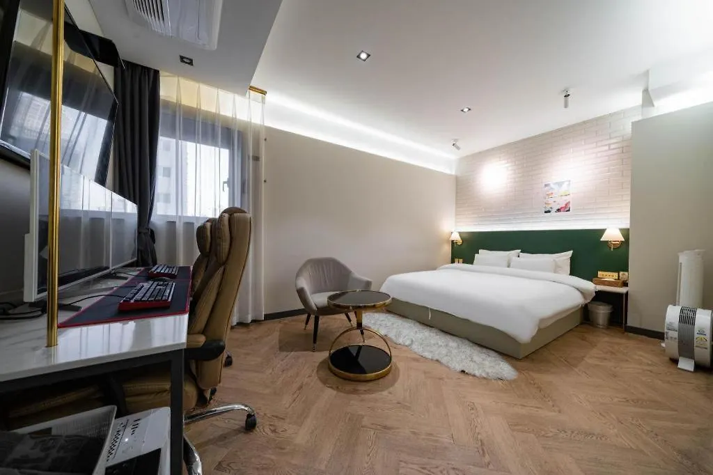 Den Basta Hotel Bifc Busan 3*,  Güney Kore