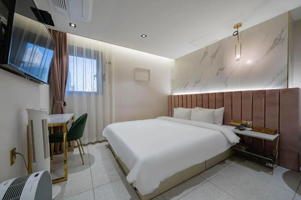 Den Basta Hotel Bifc Busan 3*,  Güney Kore