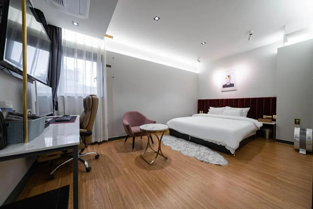 Den Basta Hotel Bifc Busan