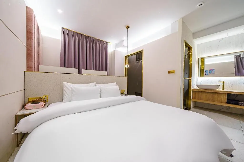 Den Basta Hotel Bifc Busan 3*,  Südkorea