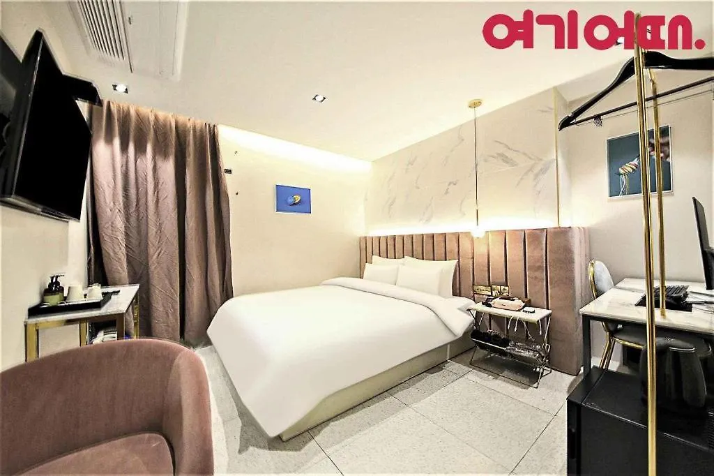 Den Basta Hotel Bifc Busan 3*,