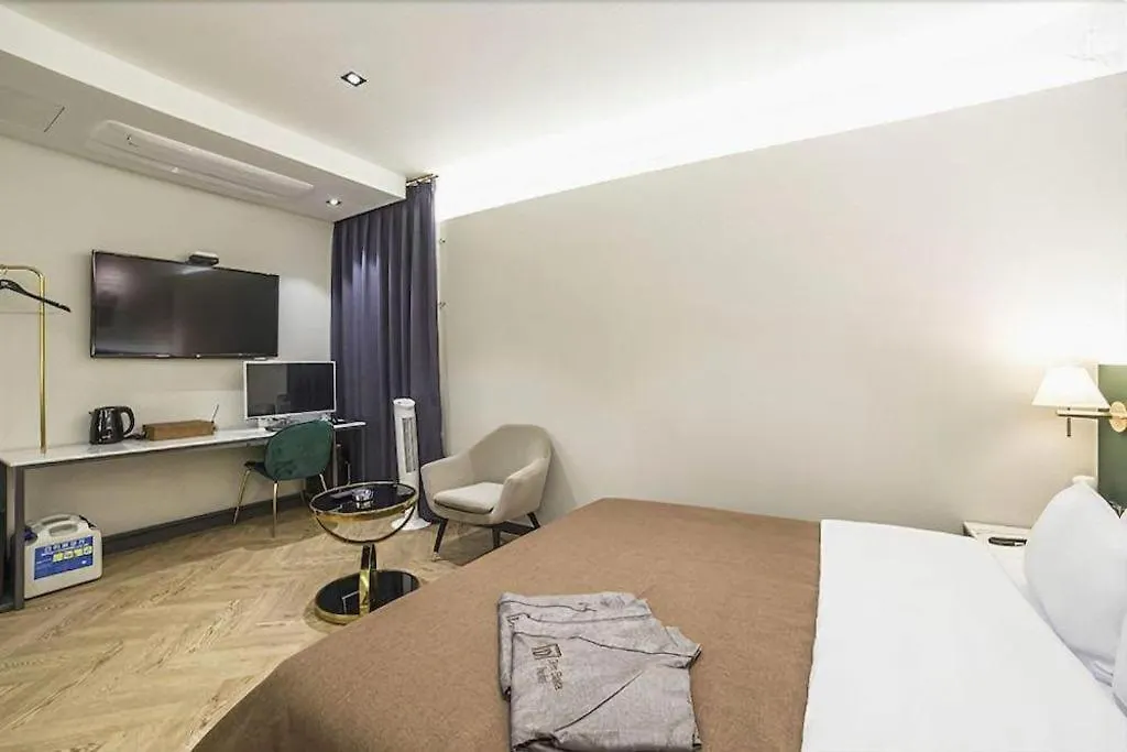 Den Basta Hotel Bifc Busan