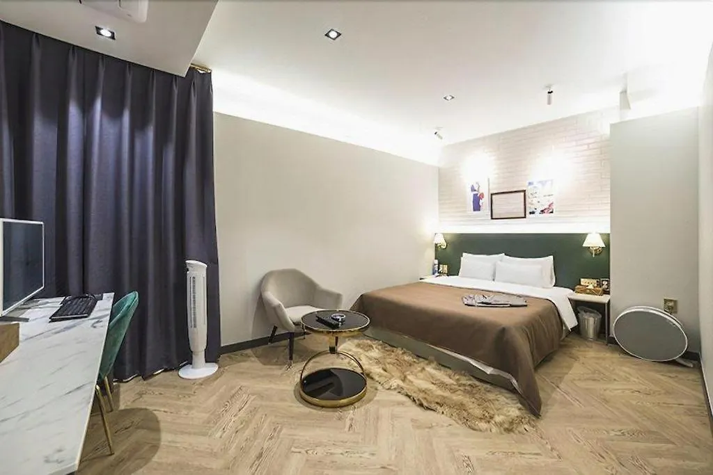 Den Basta Hotel Bifc Busan