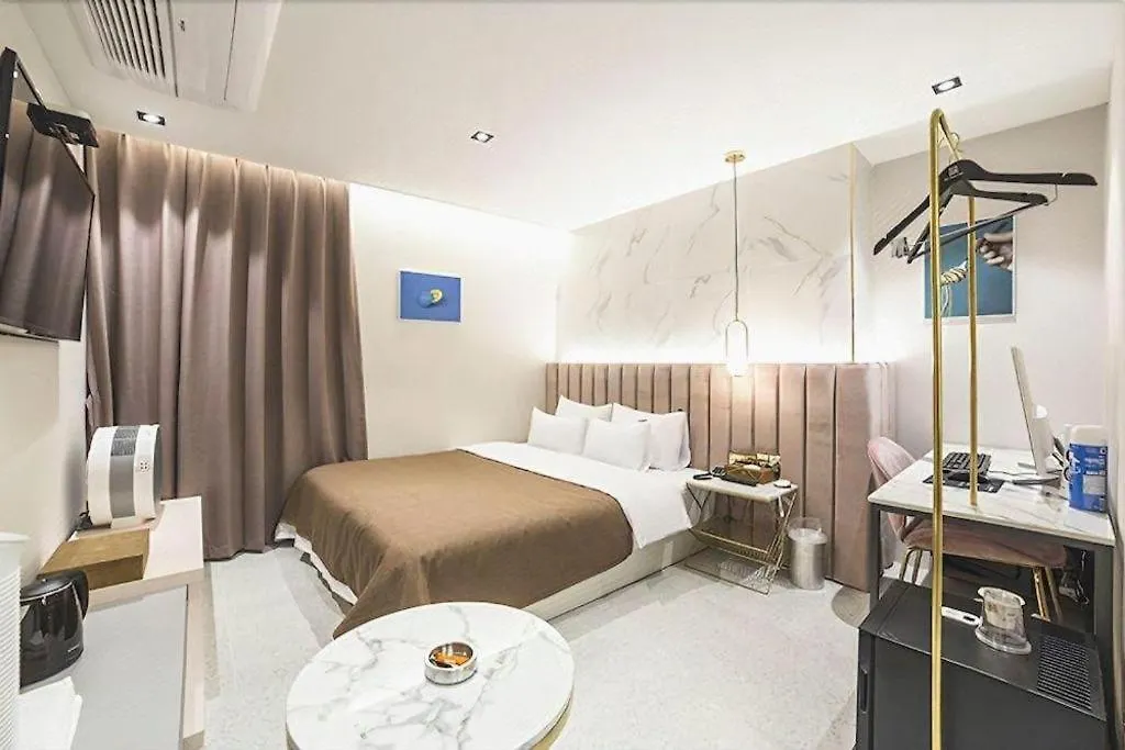Den Basta Hotel Bifc Busan Motel
