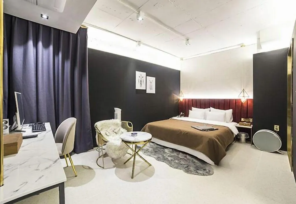 Den Basta Hotel Bifc Busan Motel